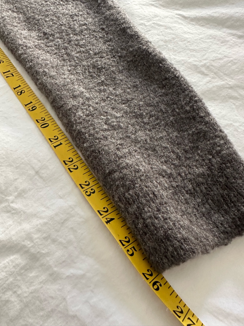 HUE Gray Knit Leggings, size M/L - Picture 10 of 10